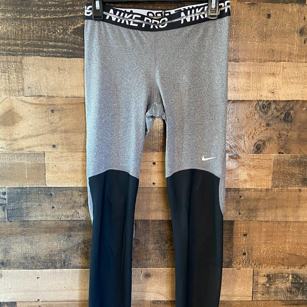 Nike Pro Dri-Fit Women's Athletic Running Workout Crop Leggings Size S
